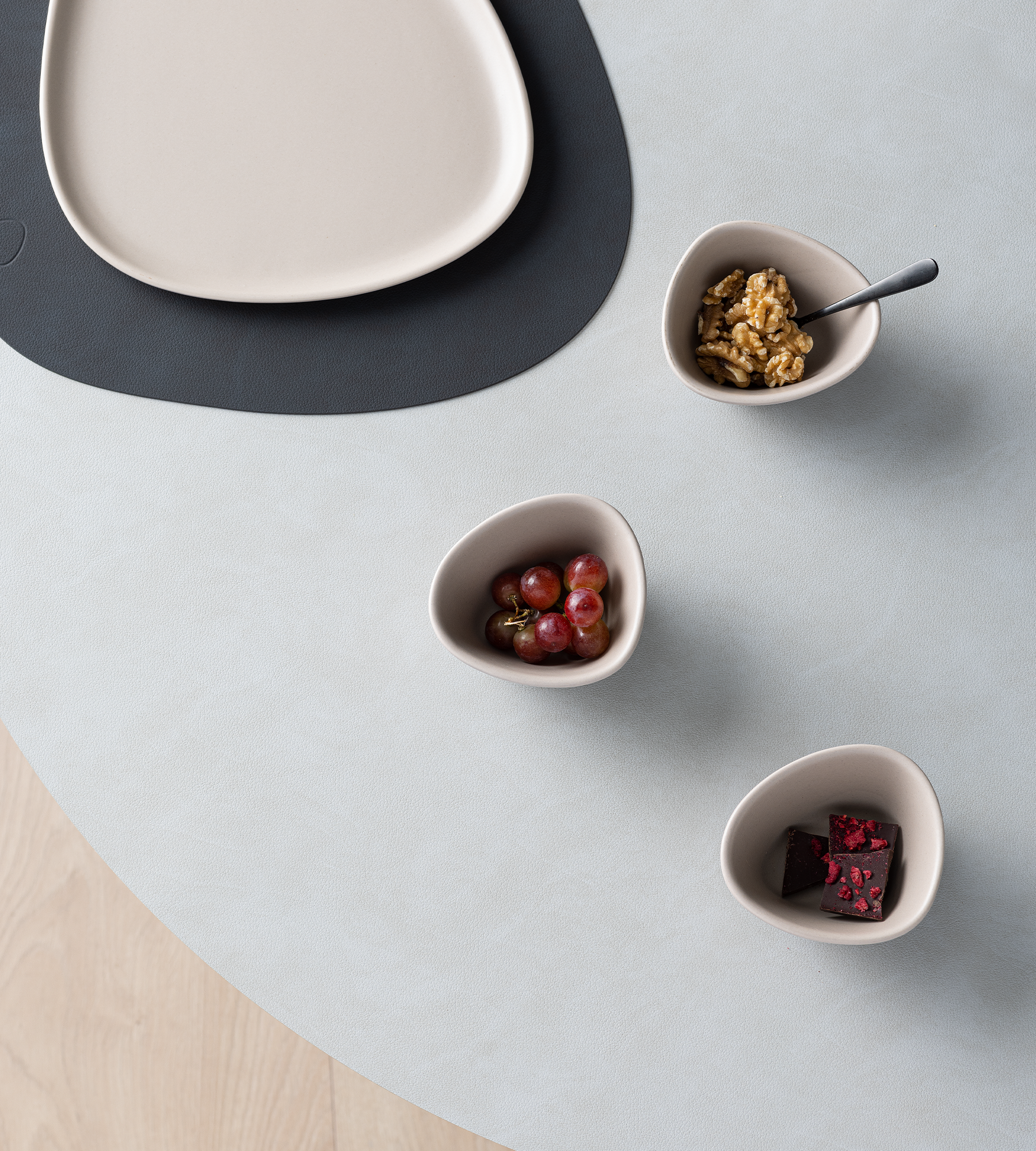 Schale Curve klein sand