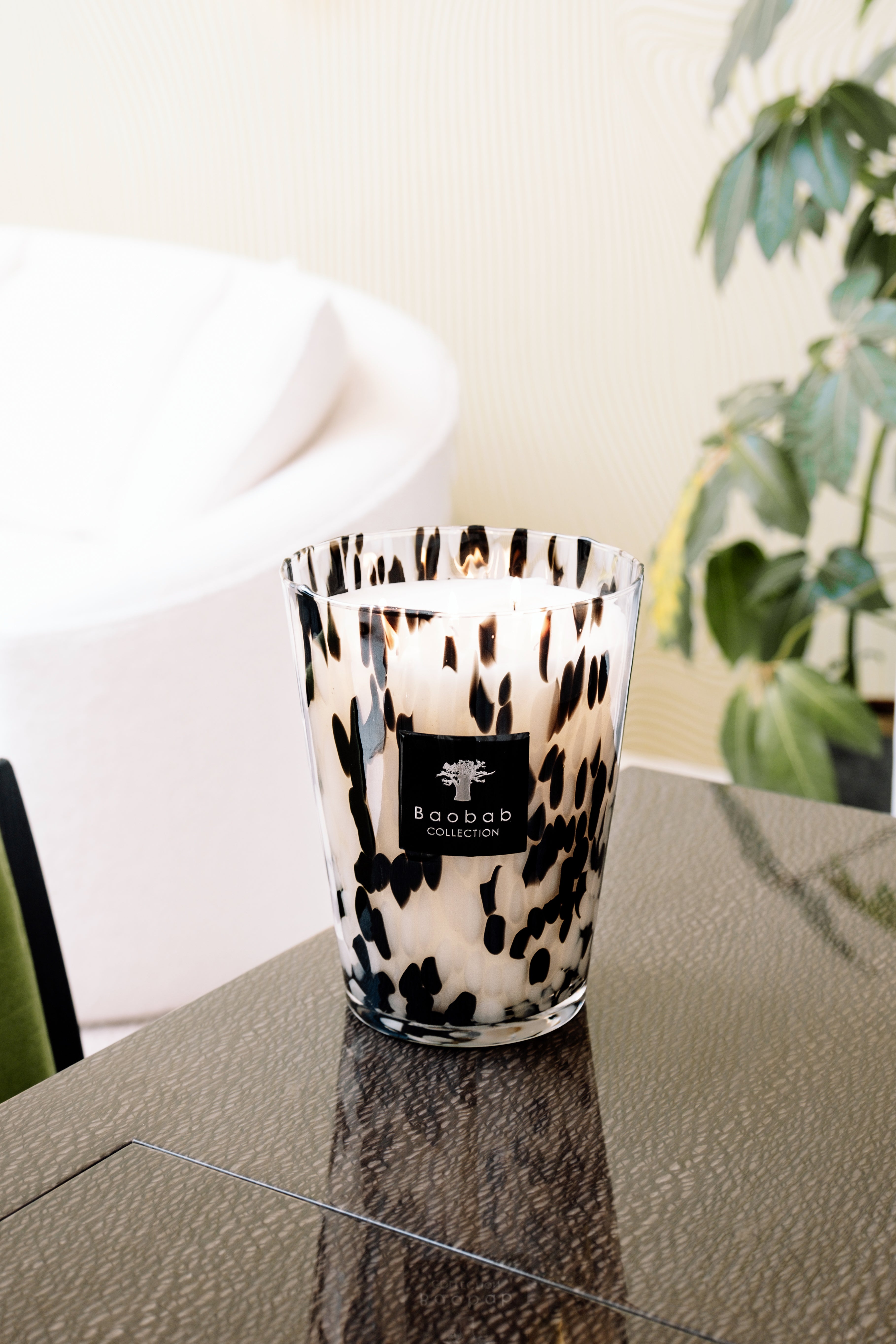 Duftkerze Max 24 Black Pearls