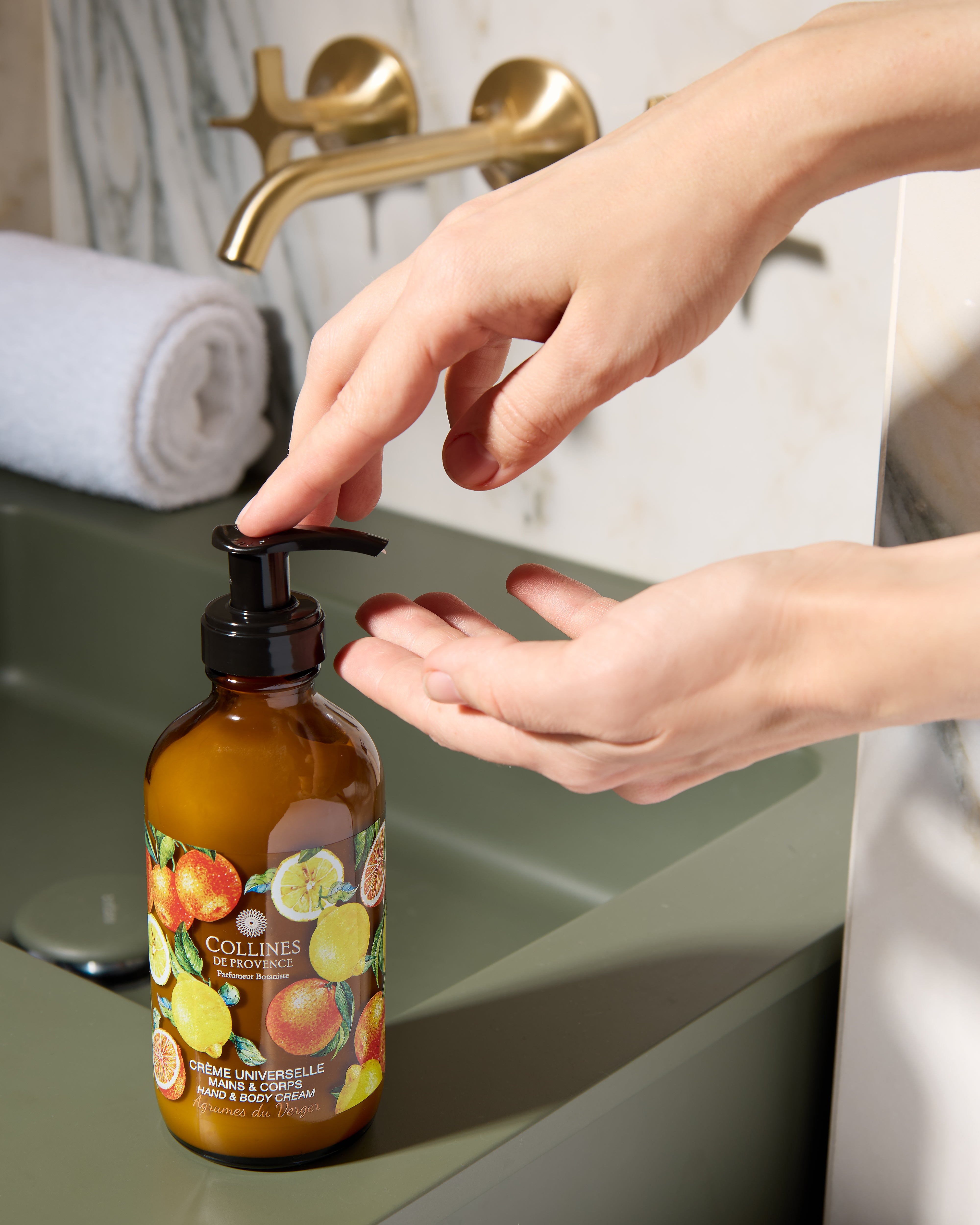 Universelle Creme 225ml Obstgarten-Zitrus