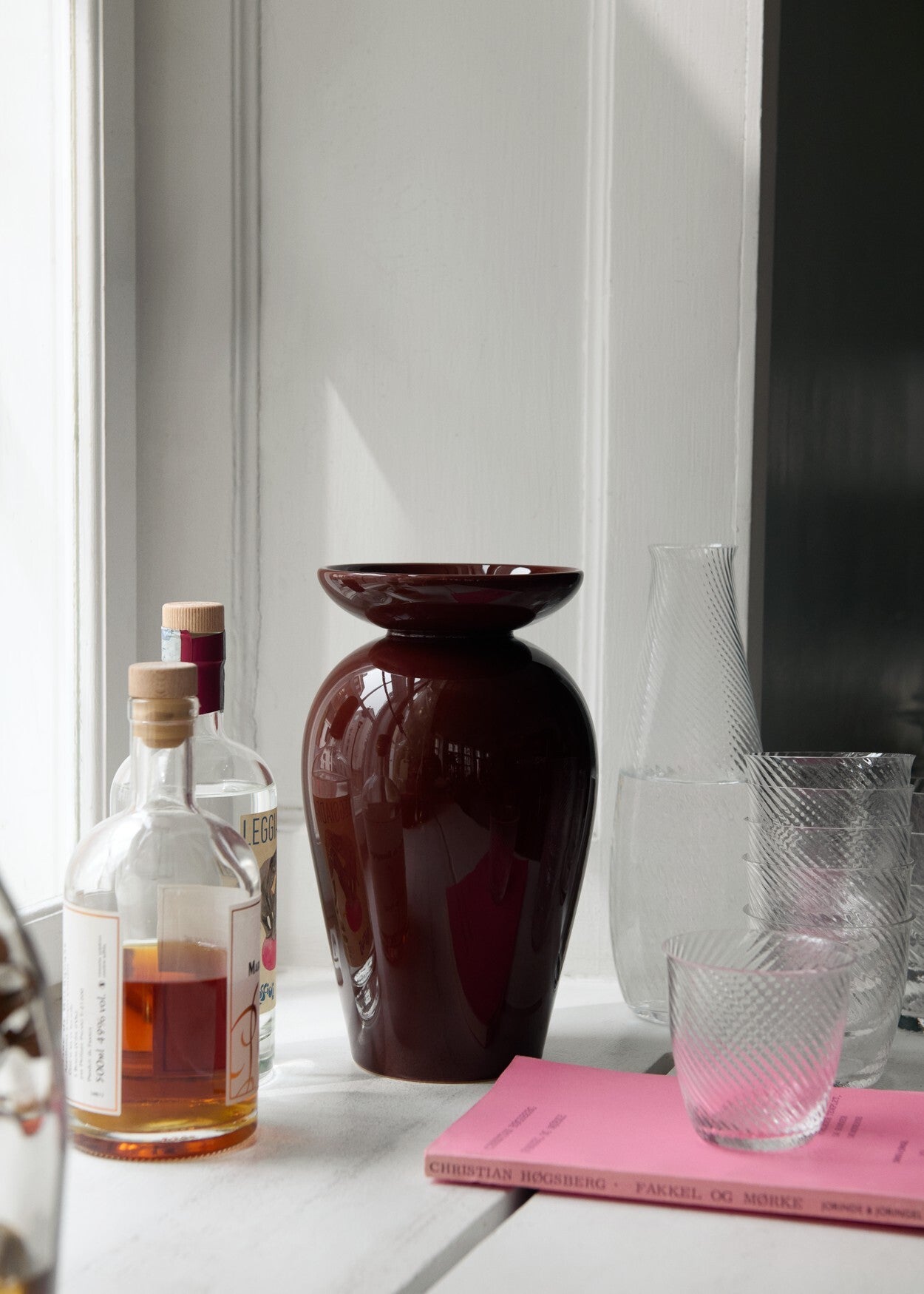 Momento Vase JH47